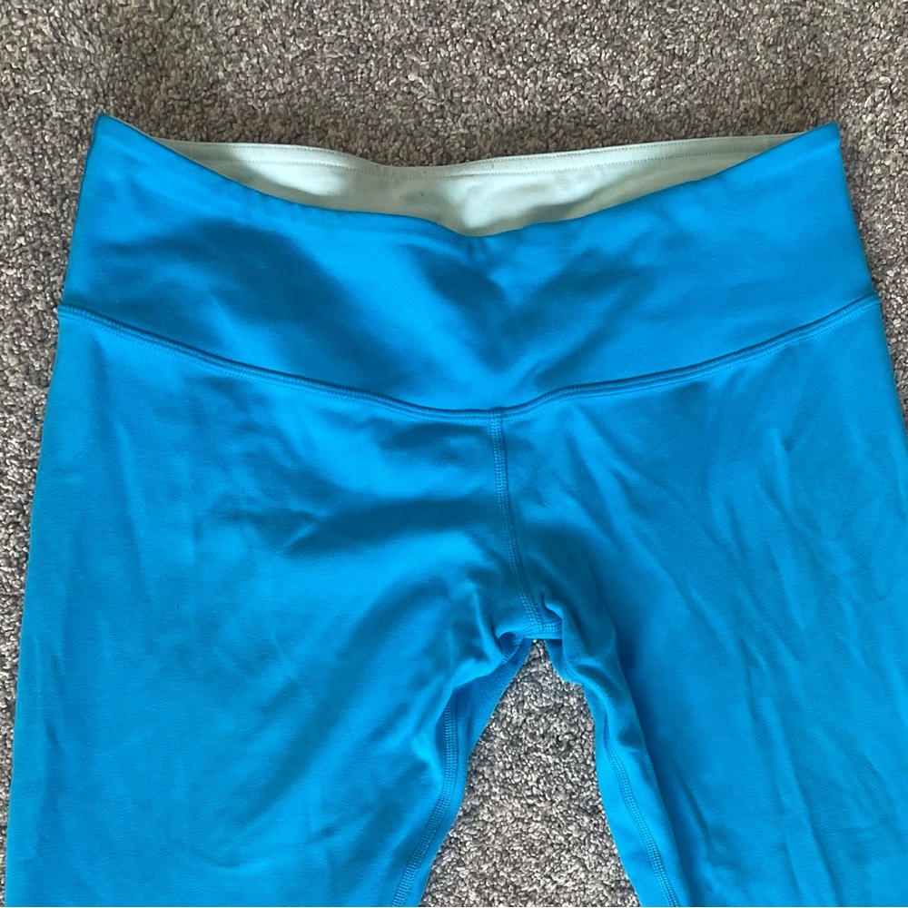 Lululemon Wunder Under REVERSIBLE crop leggings